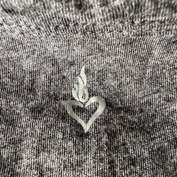 Torrid Active Tank Sz 2 Gray Sleeveless Tank Stars 80s Vibe Athleisure Workout - Picture 5 of 8